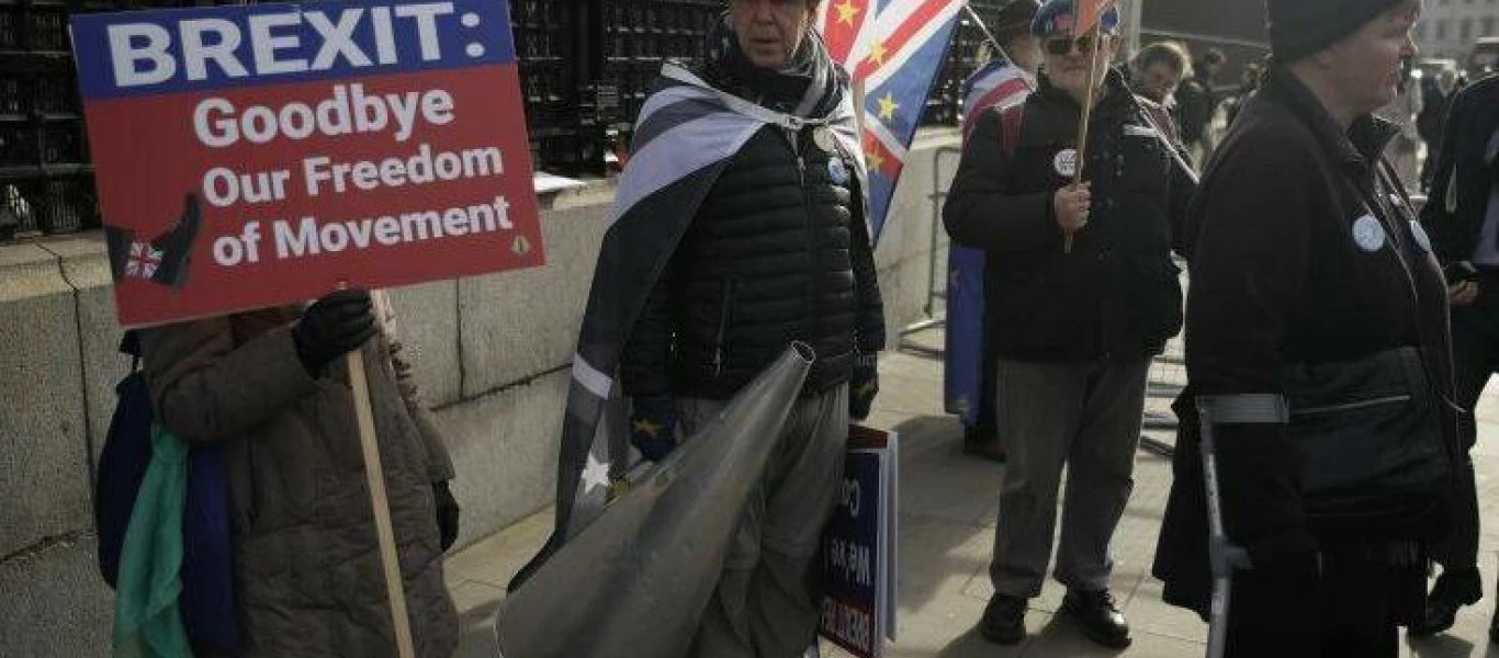 Brexit: 500.000 πολίτες της ΕΕ δεν έχουν υποβάλει ακόμη αίτηση παραμονής στη Βρετανία